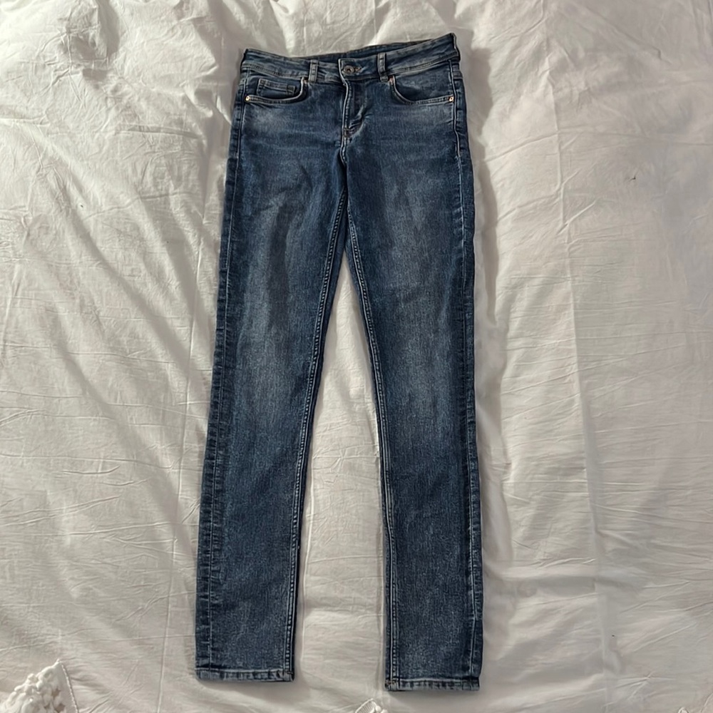 H&M stretchy jeans